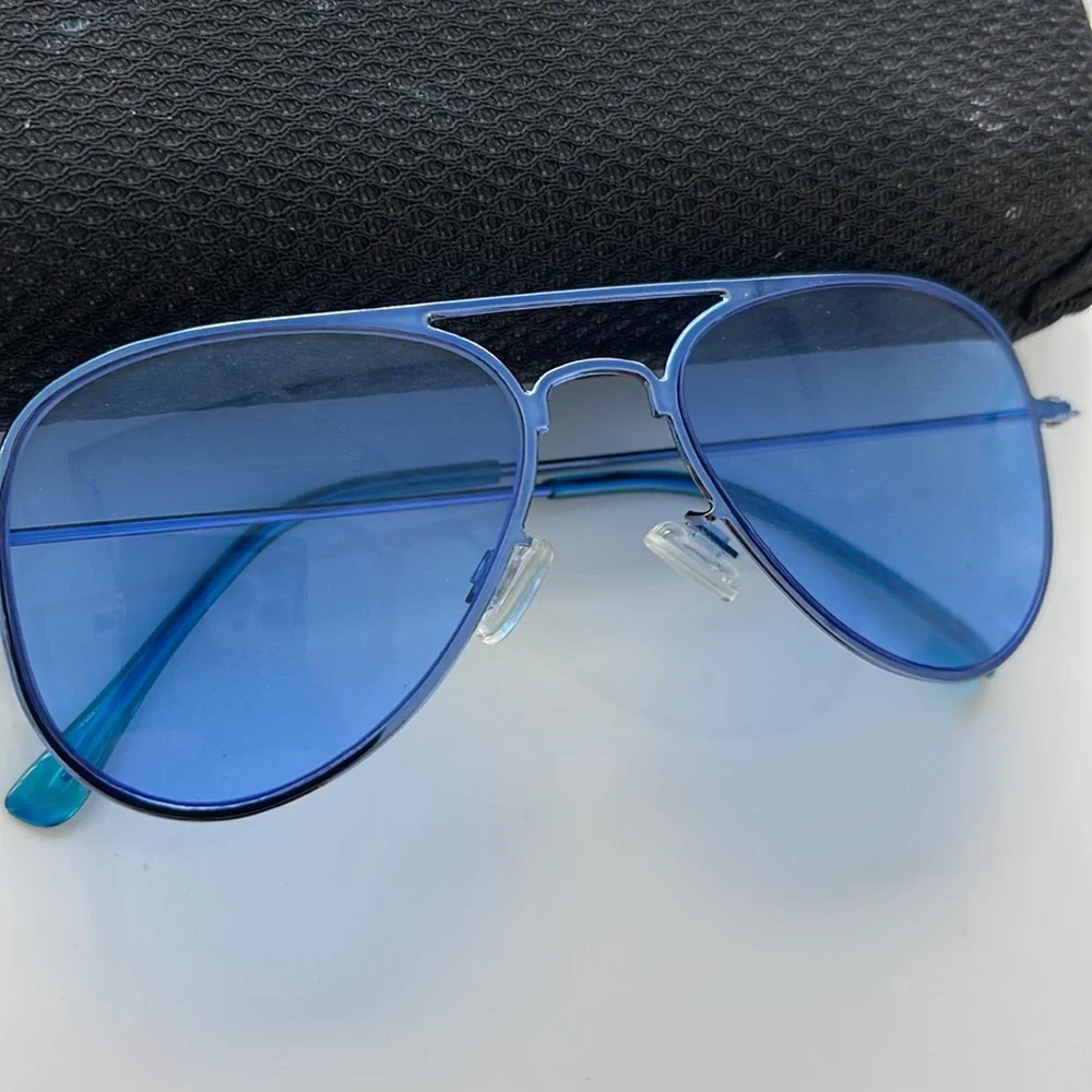 Kid’s sunglasses